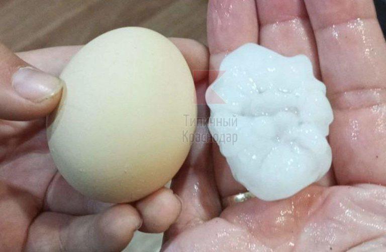 Град с куриное яйцо выпал в Краснодарском крае