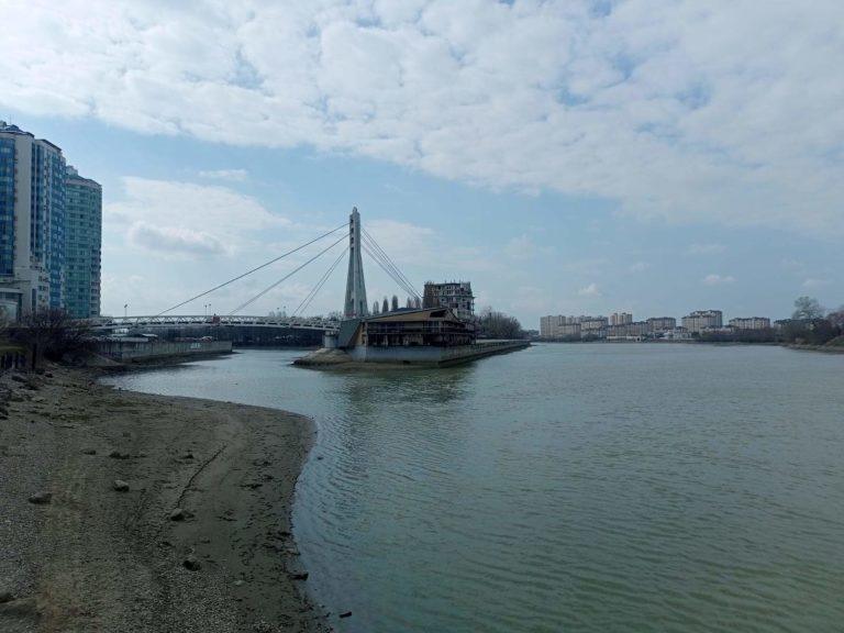 Краснодарец спас двух человек и утонул с девушкой в Кубани