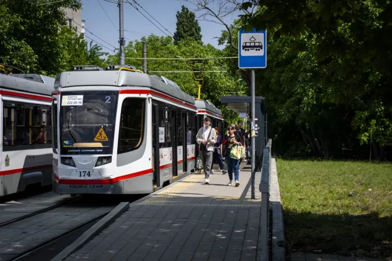 В Краснодаре остановились трамваи двух маршрутов