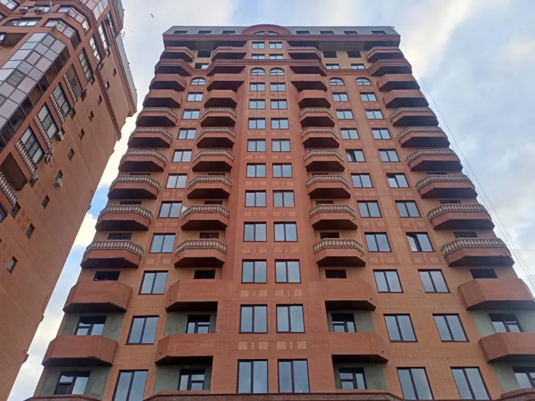 Виталий Мутко планирует ограничить стройку жилья в Краснодаре