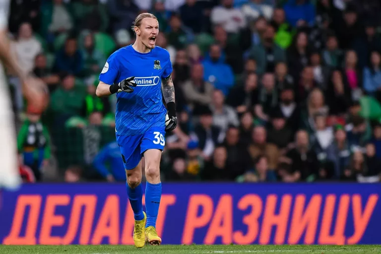 Матвей Сафонов летом может перейти из «Краснодара» в «ПСЖ»