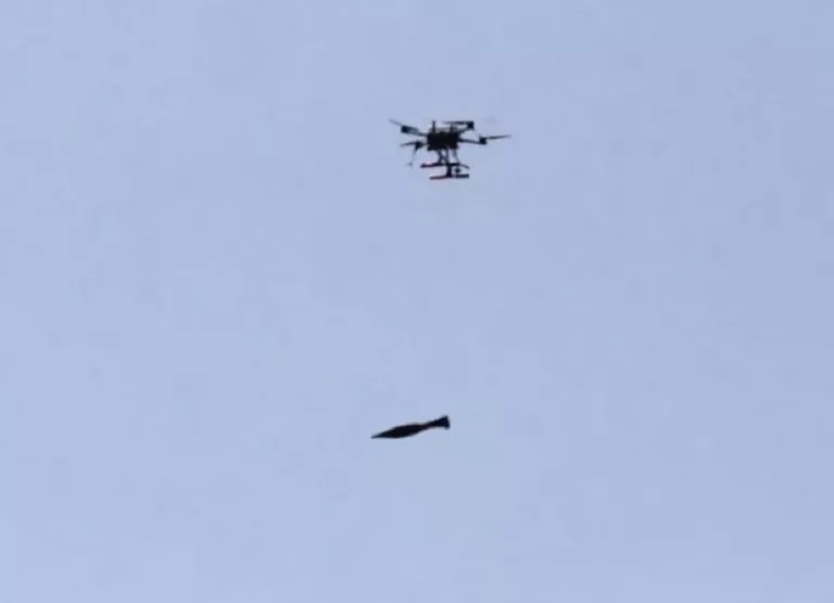 Славянский НПЗ приостановил работу после атак БПЛА