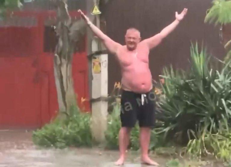 Залповый ливень затопил Анапу: видео последствий