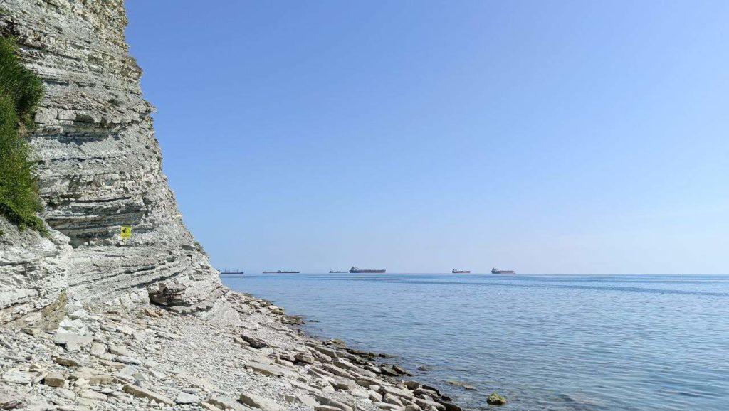 Сухогруз «Рио» штормом выбросило на берег перед распилом на металлолом