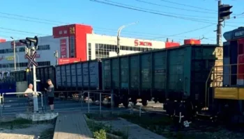 В Новороссийске железнодорожный состав сошёл с рельсов