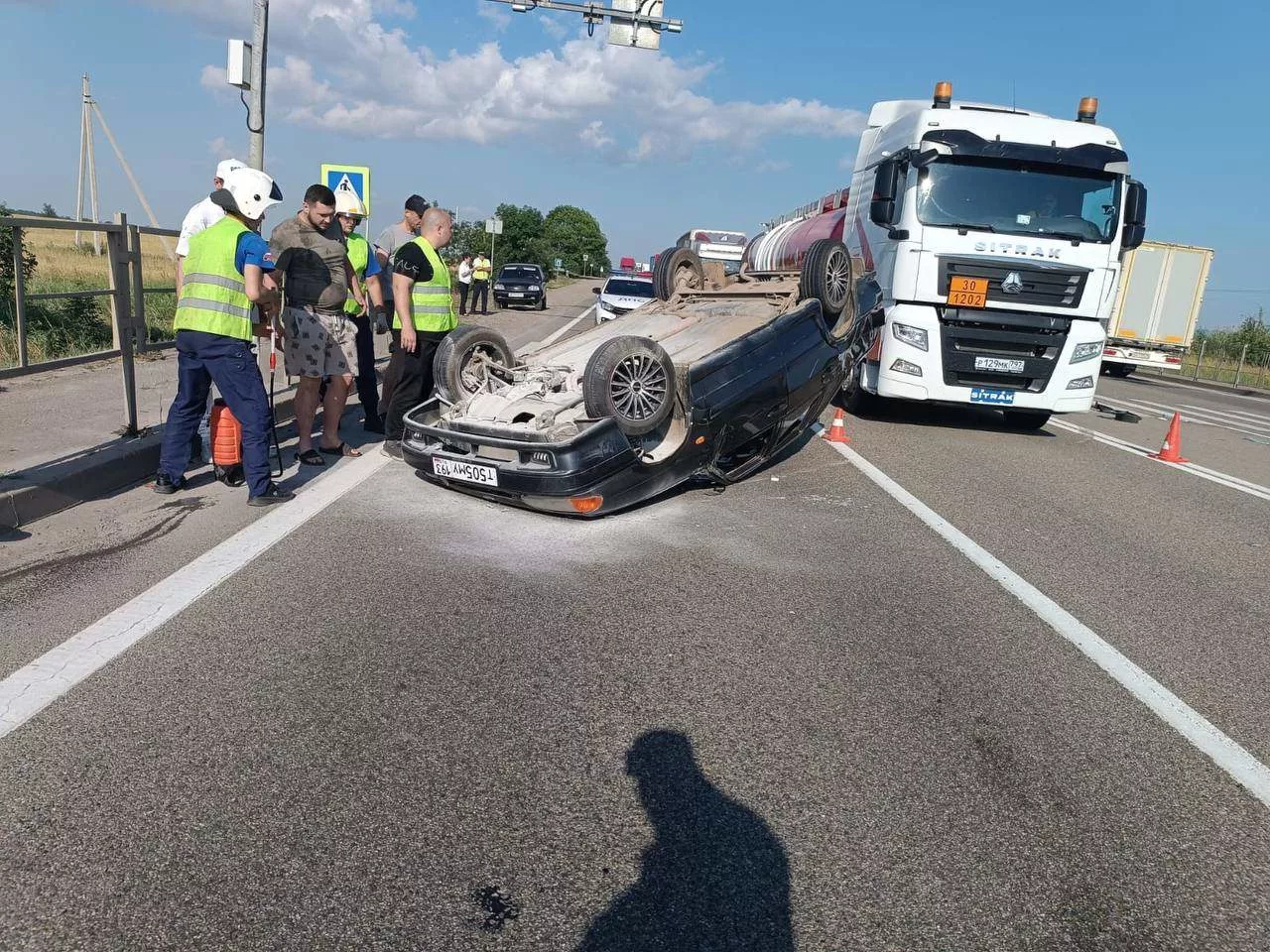 В Краснодарском крае из-за пчелы перевернулось авто и пострадал ребёнок