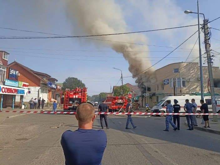 В Апшеронске взорвался торговый центр: видео и фото