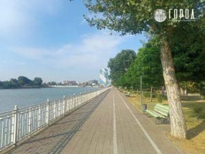 Люди покидают Краснодар в 40-градусную жару: фото пустого города