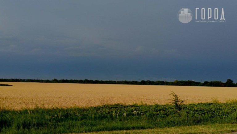 В Краснодаре и крае объявили двухдневное штормовое предупреждение