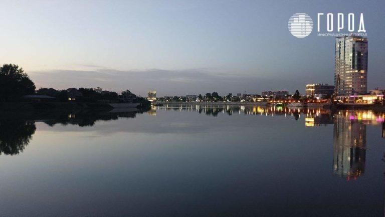 Шторм при 40-градусной жаре идёт на Краснодарский край