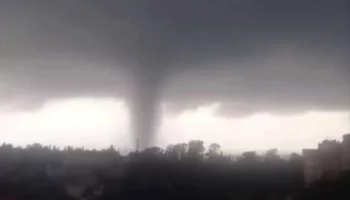 Огромный смерч появился в Чёрном море у Сочи: видео