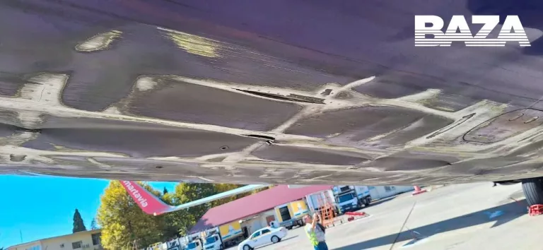 Самолёт ударился хвостом о землю при посадке в Сочи: видео