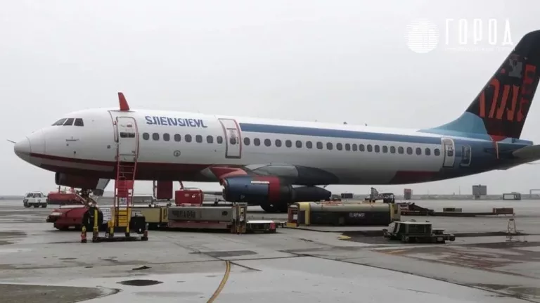 Два авиарейса из Сочи ушли на запасные аэродромы