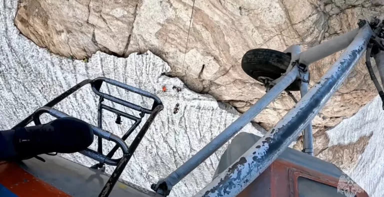 Сорвавшегося с горы Фишт туриста эвакуировали на вертолёте: видео