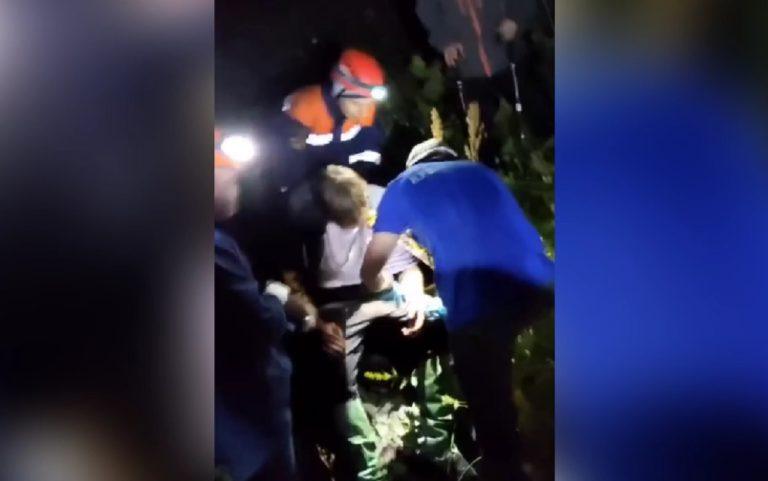 Турист чудом выжил после падения с ледника в горах Сочи