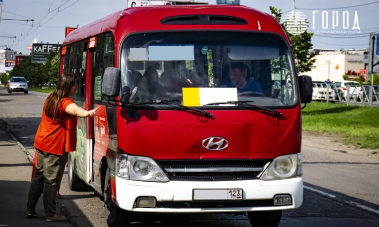 В Крымске водители маршруток начали забастовку