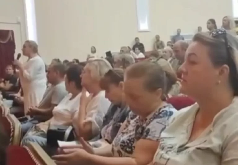 Жители Афипского заявили властям о боязни приезжих после массовой драки