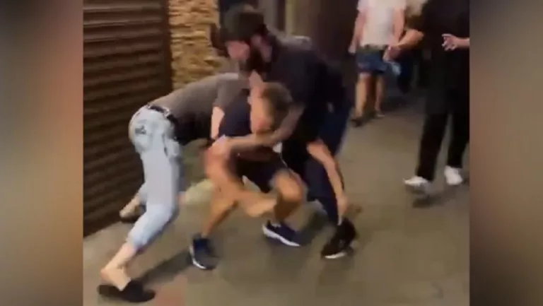 Заплатили и извинились: в Анапе прекратили уголовное дело об избиении аниматоров