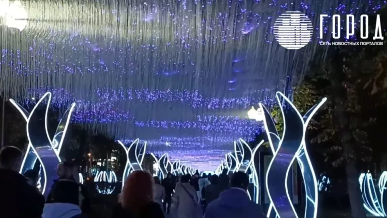 «Муниципальные службы украшают улицы»: мэр Краснодара публично не поблагодарил Галицкого за новогоднюю Красную