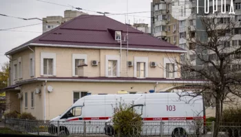 В Краснодаре нашли без сознания 4 отравившихся школьниц.