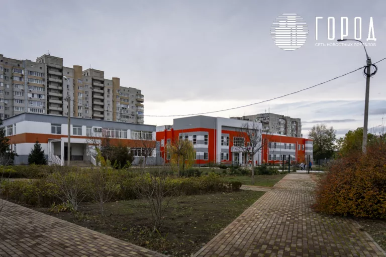 В Краснодарском крае для перевода школ на работу в одну смену потребуется 15 лет