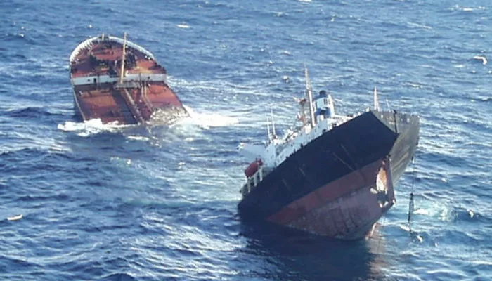 Самая крупная катастрофа разлива мазута в океан 4