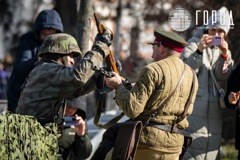 Военная реконструкция освобождения Краснодара: фоторепортаж