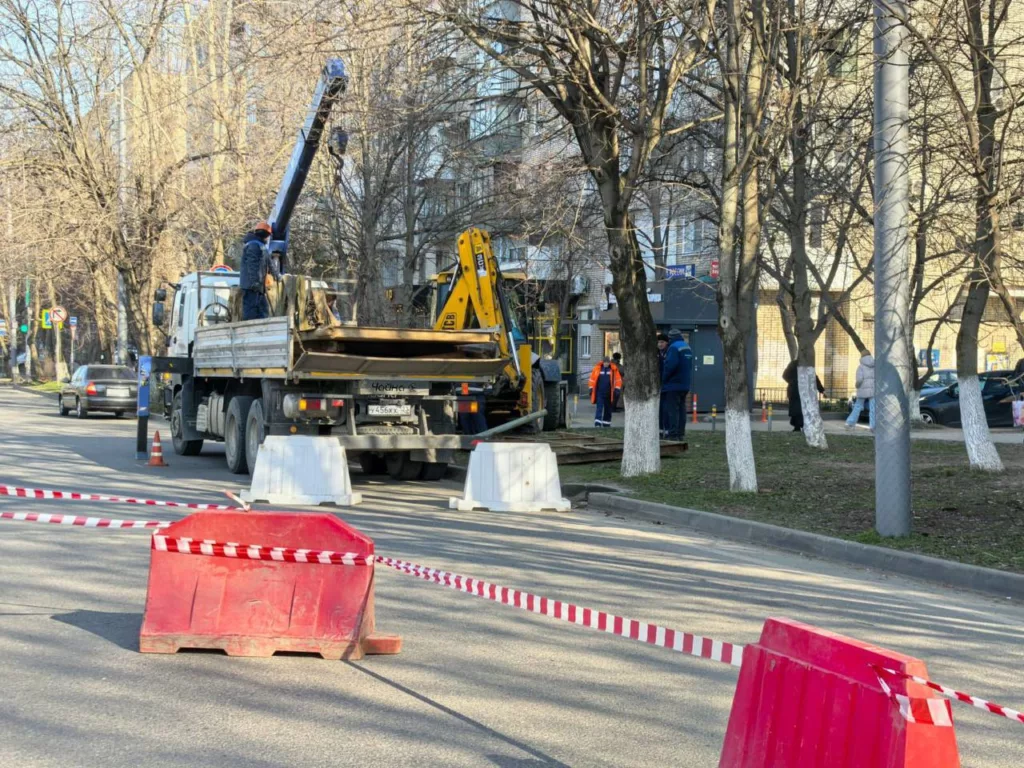 Новый провал на Московской 2