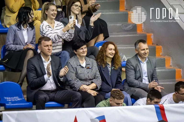 Главу Краснодара Наумова и вице-мэра Панаетову наградили за общественные обсуждения Генплана