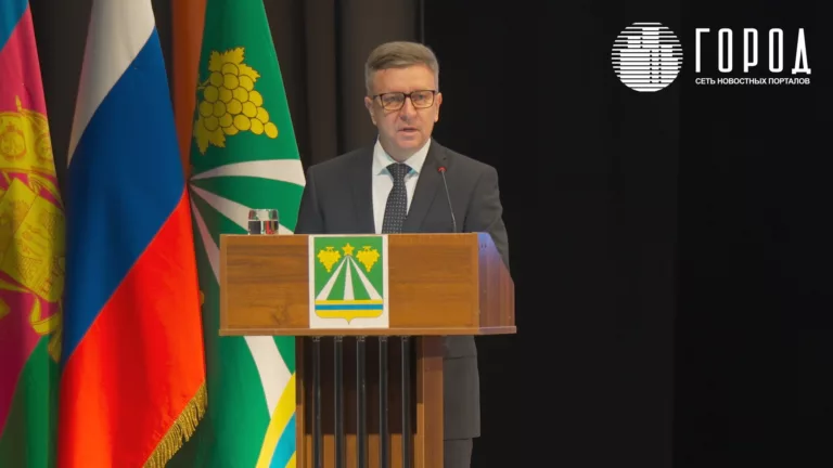 Shaman, фильм и поддержка губернатора: отчёт главы Крымского района Сергея Леся о работе в 2024 году