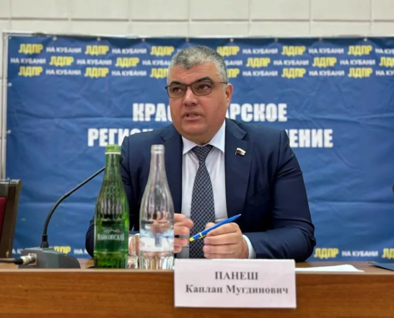 Бывший директор Майкопского пивзавода Каплан Панеш приехал бороться с Вениамином Кондратьевым на выборах губернатора