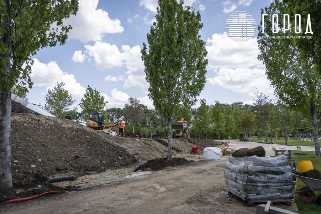 Стройка в парке Галицкого июль 2025 (22)