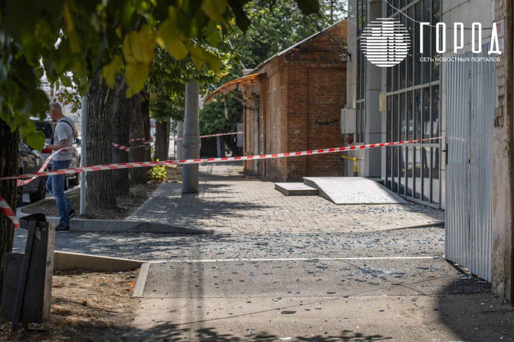 Разрушения от падений БПЛА в Краснодаре (13)