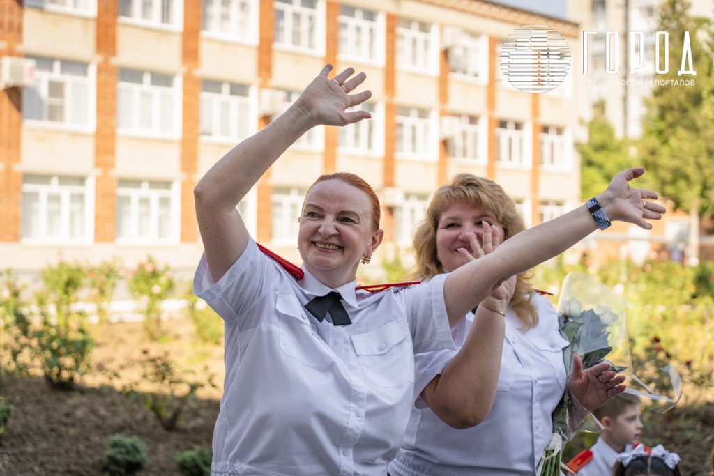 День знаний 1 сентября в СОШ 8 Краснодара 2025 (17)