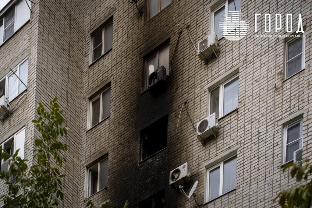 Падение самолета Су-34 в Ейске- (5)