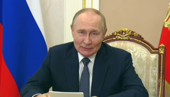 Путин на встрече с губернаторами