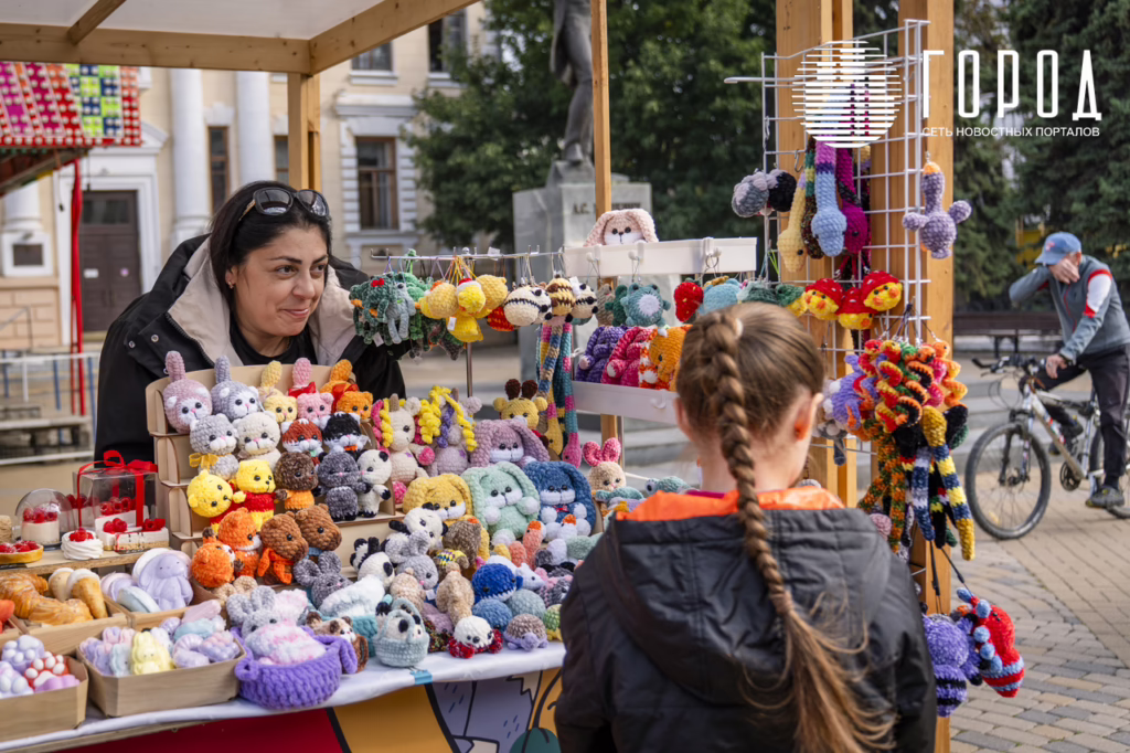 Всероссийская ярмарка на Пушкинской площади на День города в Краснодаре (23)
