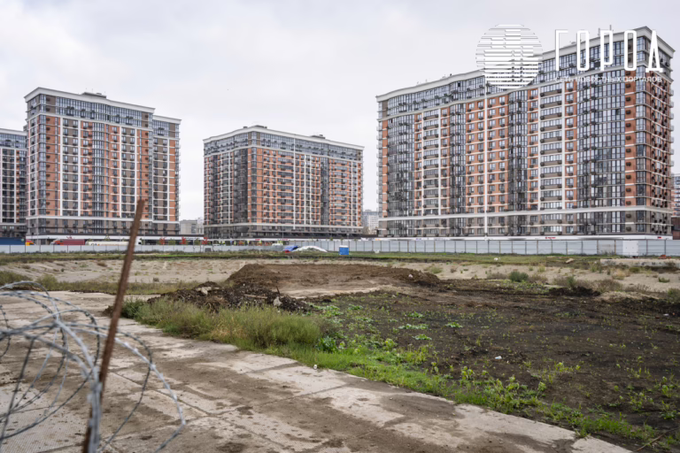 Власти Краснодара опровергли стройку озера в ЖК «Самолёт»: вид на него Dogma продавала за миллионы