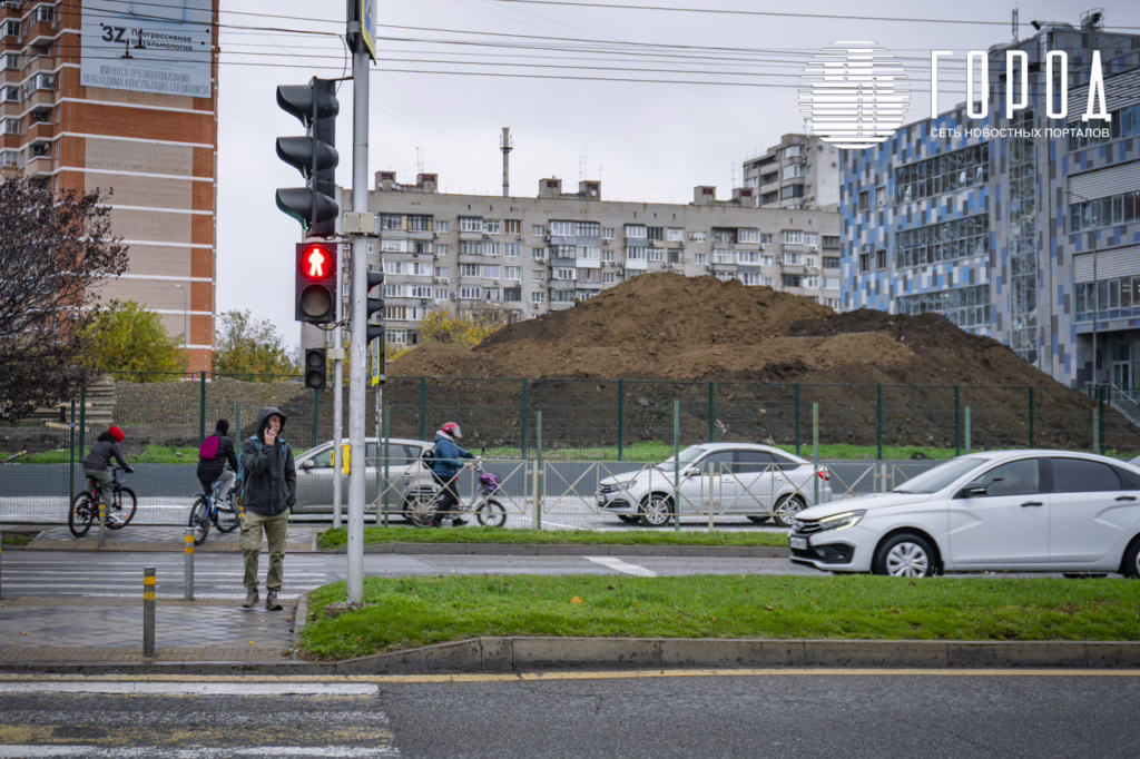 Храм Трех Святителей Краснодар-8477