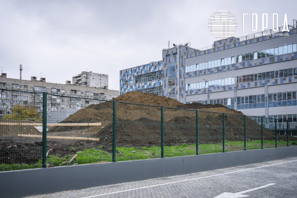 Храм Трех Святителей Краснодар-8481