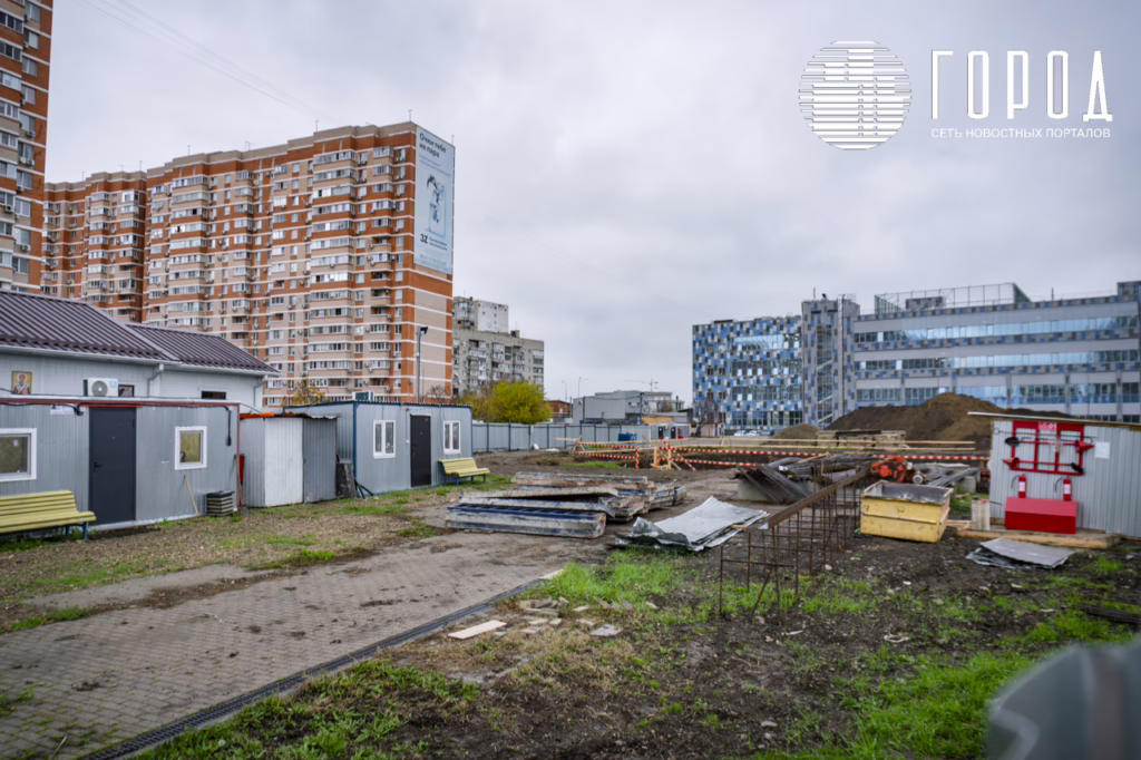 Храм Трех Святителей Краснодар-8486