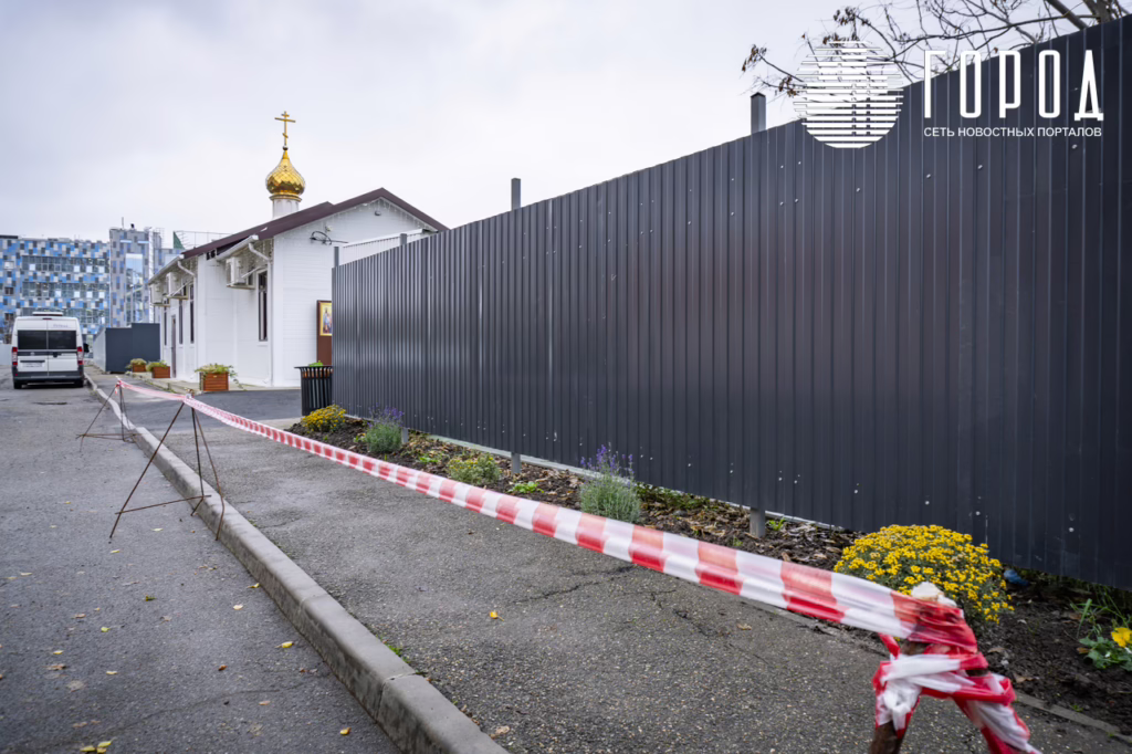 Храм Трех Святителей Краснодар-8490