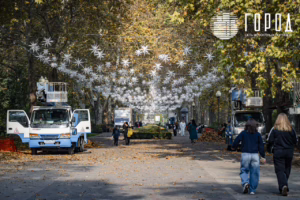 Сергей Галицкий украшения Красной к Новому 2026 году (6411)