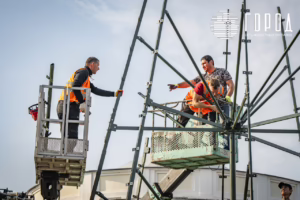 Сергей Галицкий украшения Красной к Новому 2026 году (6418)