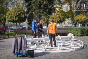 Сергей Галицкий украшения Красной к Новому 2026 году (6435)