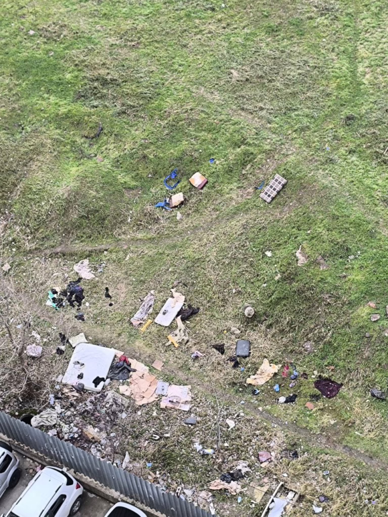 В ЖК Восток превратили в свалку место отведенное под школу в Краснодаре (6)