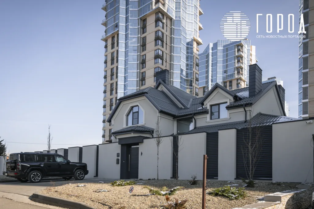 Дом Анны Миньковой в Краснодаре (4)