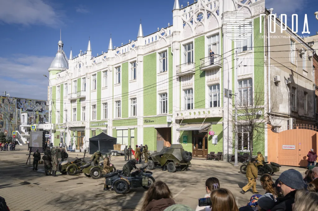 У зеленого дома Краснодара воспроизвели реокнструкцию