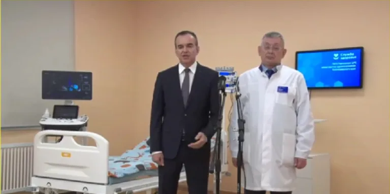 Владимир Путин похвалил губернатора Вениамина Кондратьева за наличие денег