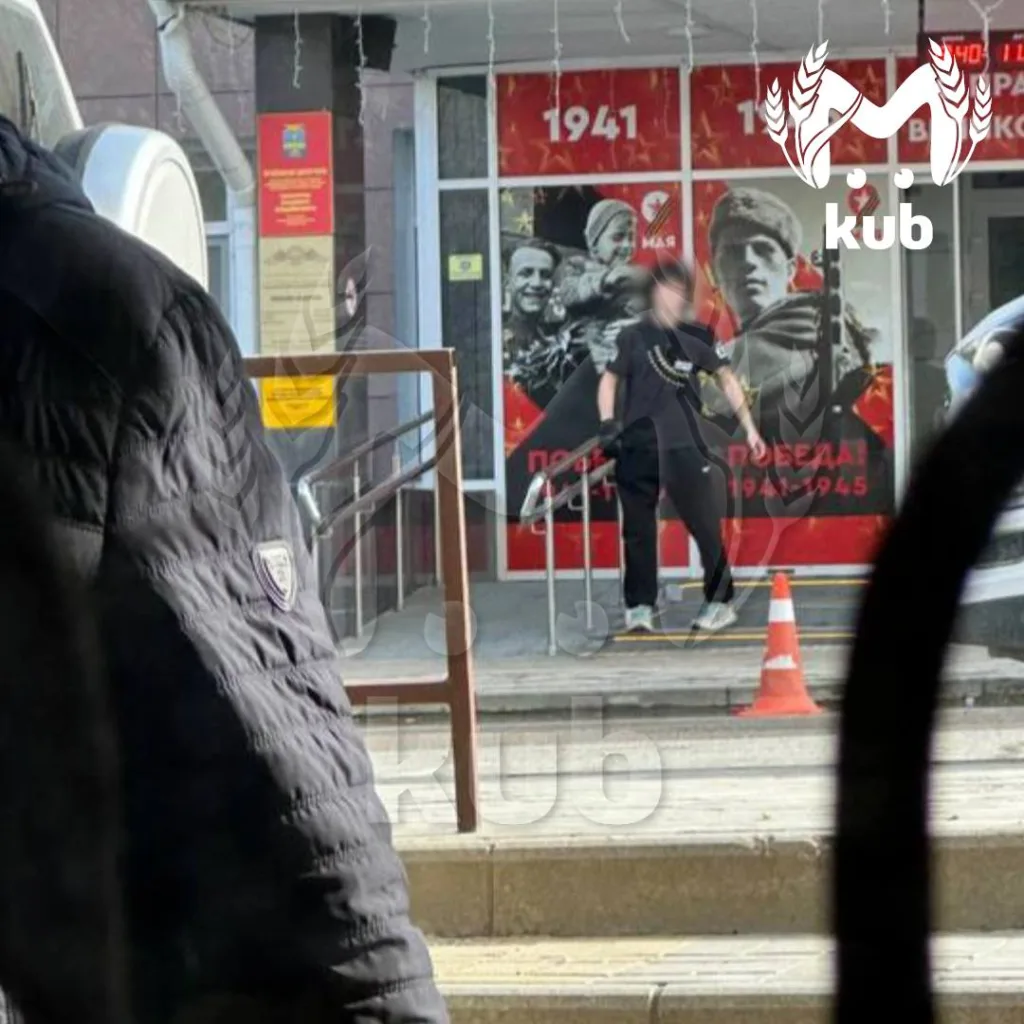 Стрельба у колледжа и техникума Анапы 77